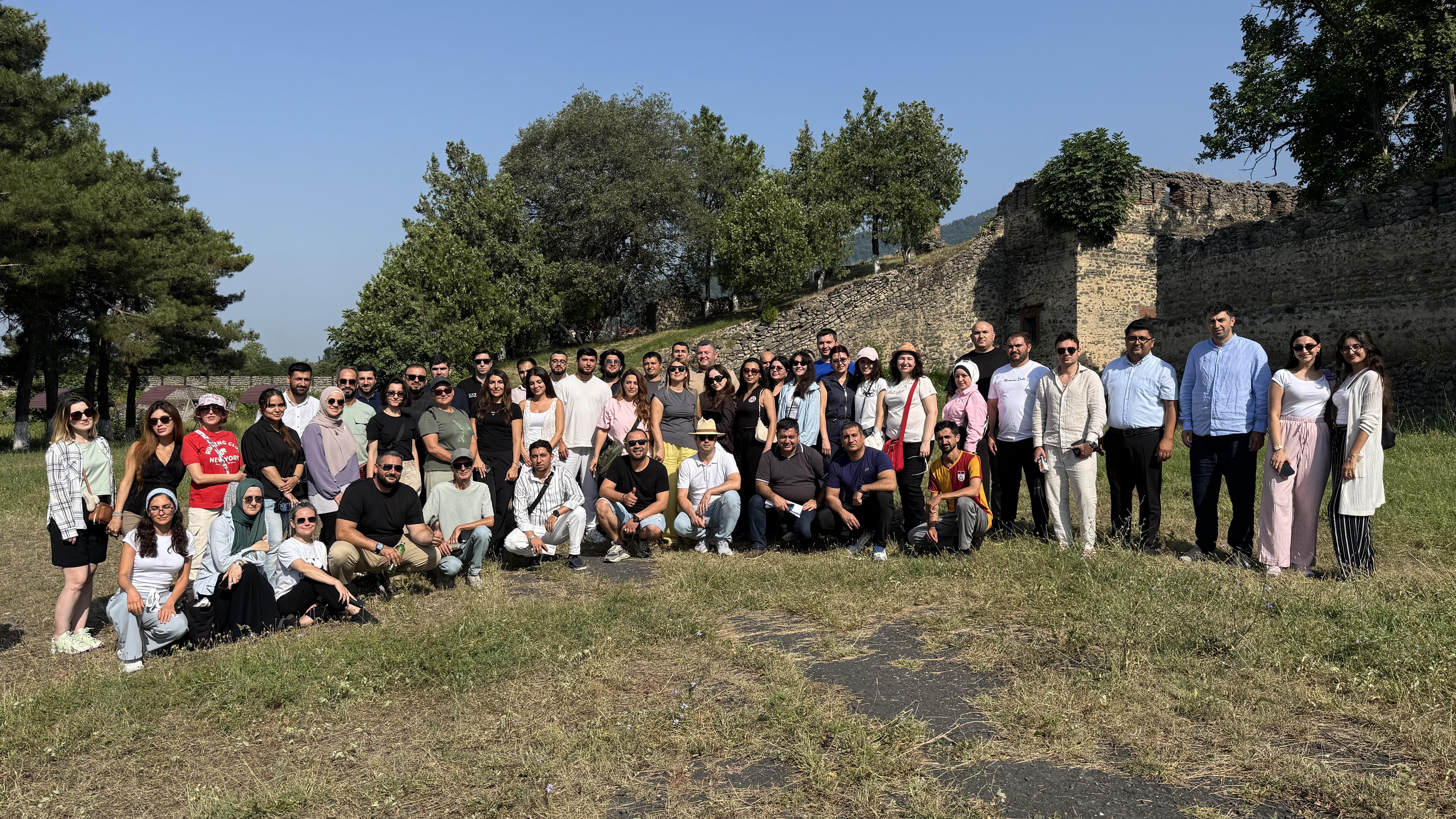 >Turizm sənayesi nümayəndələri üçün şimal-qərb regionuna tanışlıq səfəri təşkil olunub