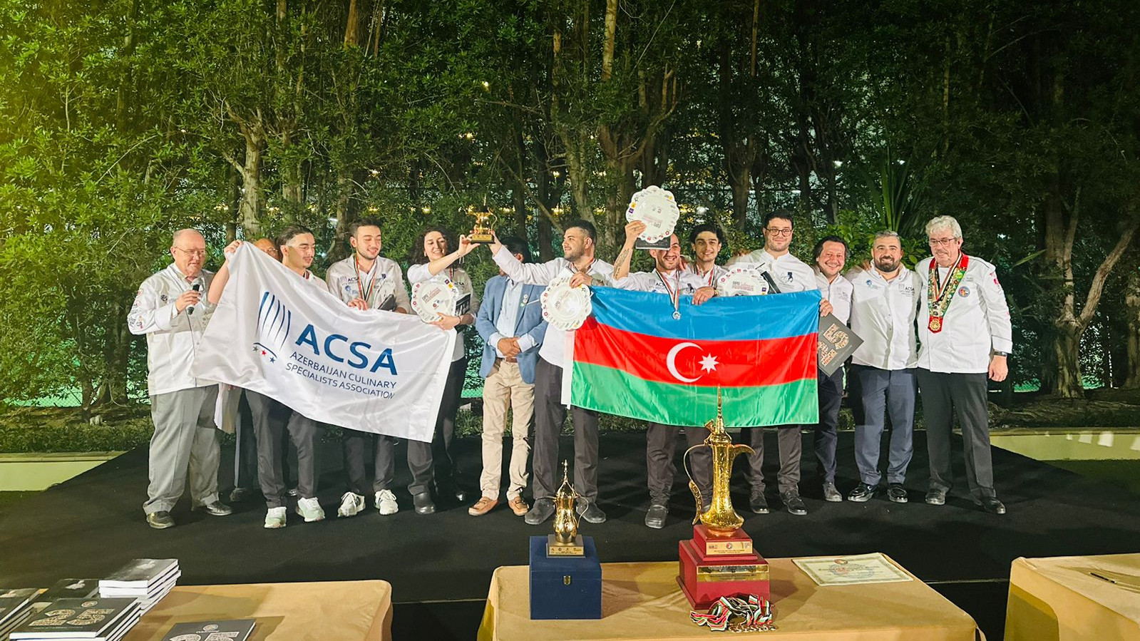 Milli Kulinariya Komandası BƏƏ-də keçirilən beynəlxalq yarışmada gümüş və bürünc medallar qazanıb}