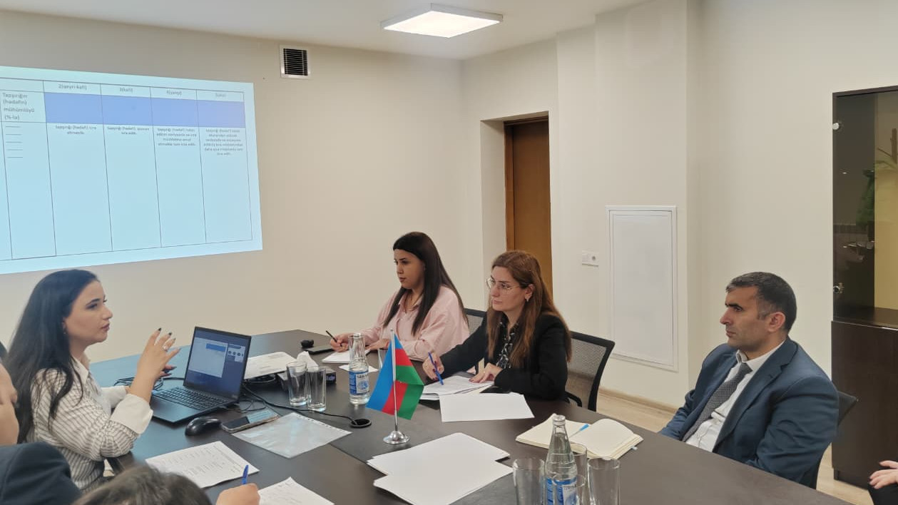 DTA əməkdaşlarına “Dövlət qulluqçularının xidməti fəaliyyətinin qiymətləndirilməsi” mövzusunda təlim keçirilib