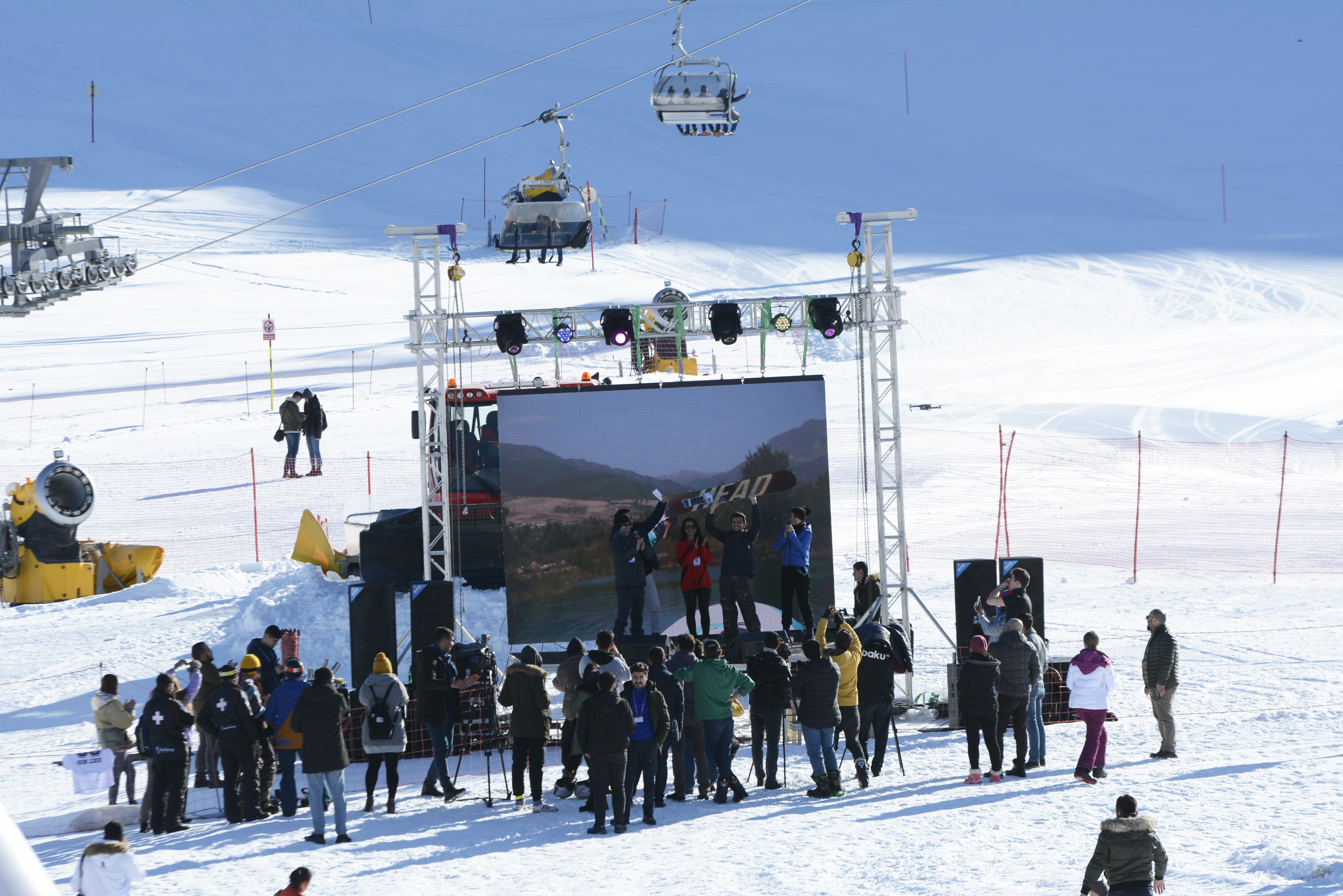 “Şahdağ” Turizm Mərkəzində xizək mövsümünə start verilib}